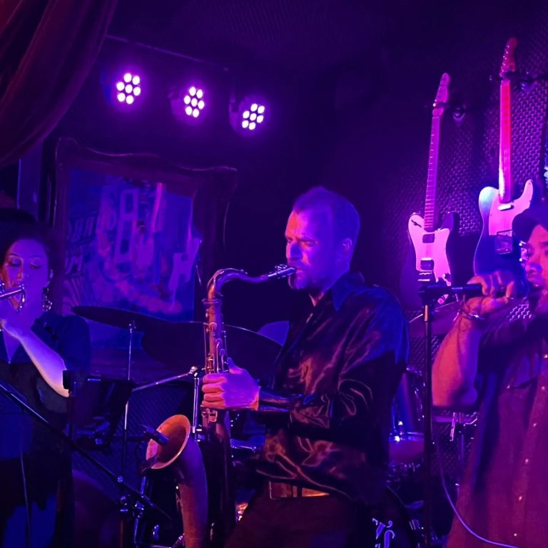 KIT Cafe & Bar Kunst & Kultur Café